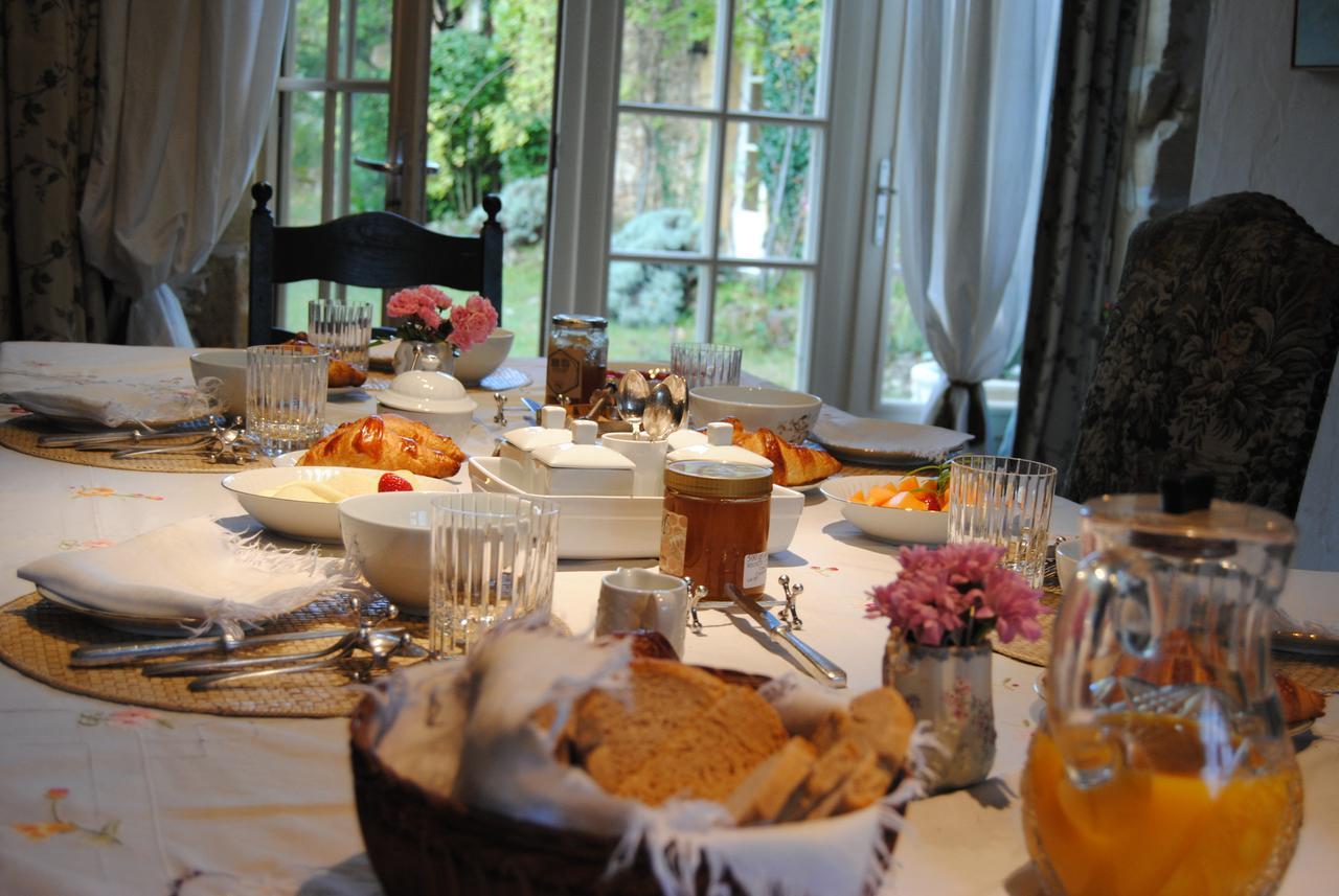 Saint-Cirq  La Charmeraie Bed & Breakfast エクステリア 写真